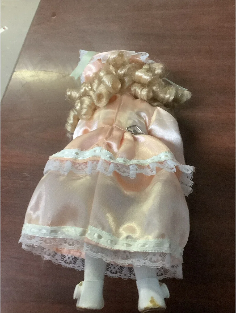 Porcelain Musical Wind Up Victorian Doll Plaid Dress